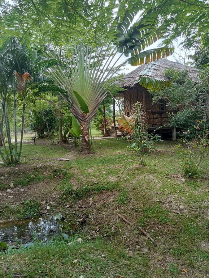Ban Ban Bangalow Koh Jum Bagian luar foto
