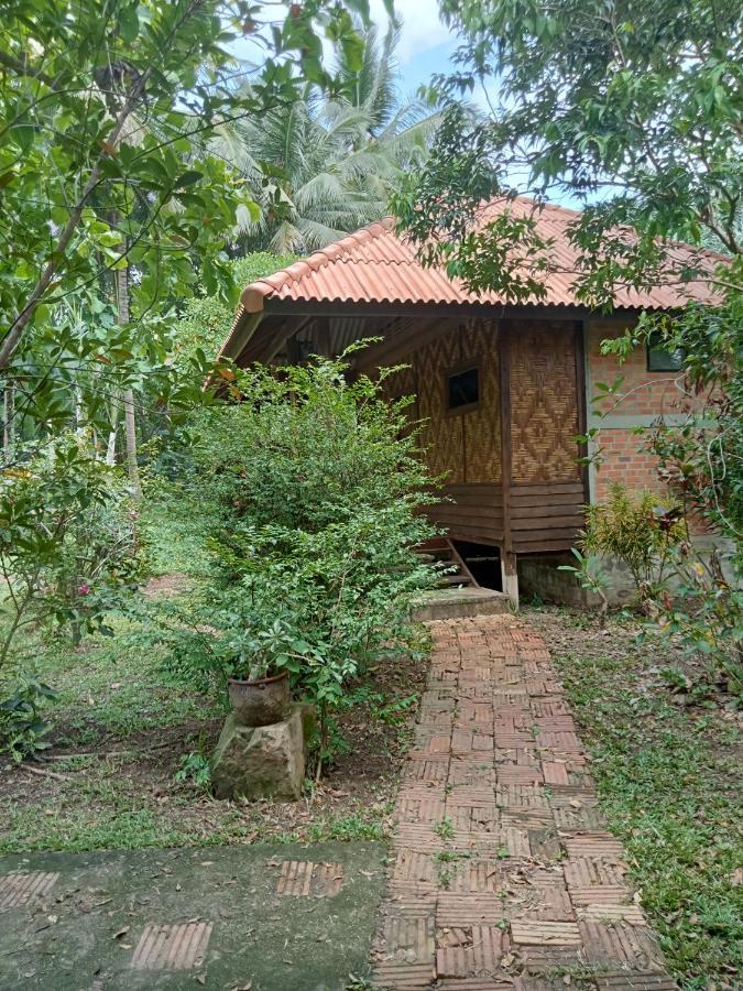 Ban Ban Bangalow Koh Jum Bagian luar foto