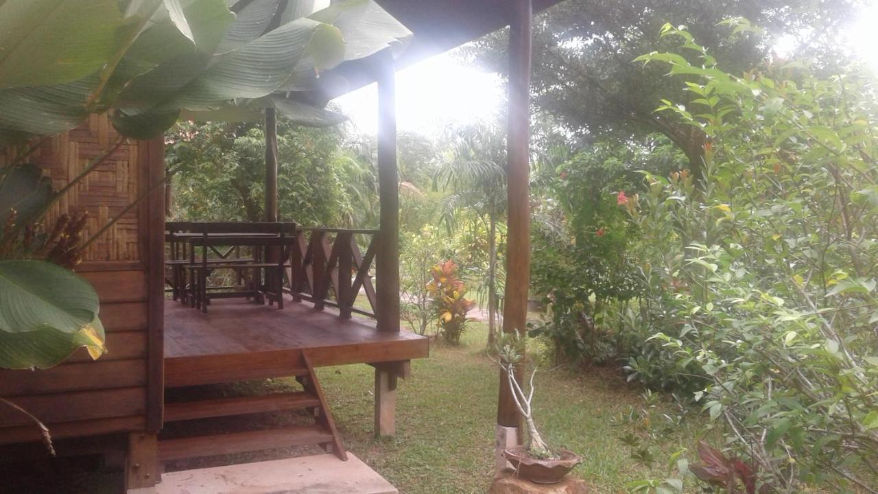 Ban Ban Bangalow Koh Jum Bagian luar foto